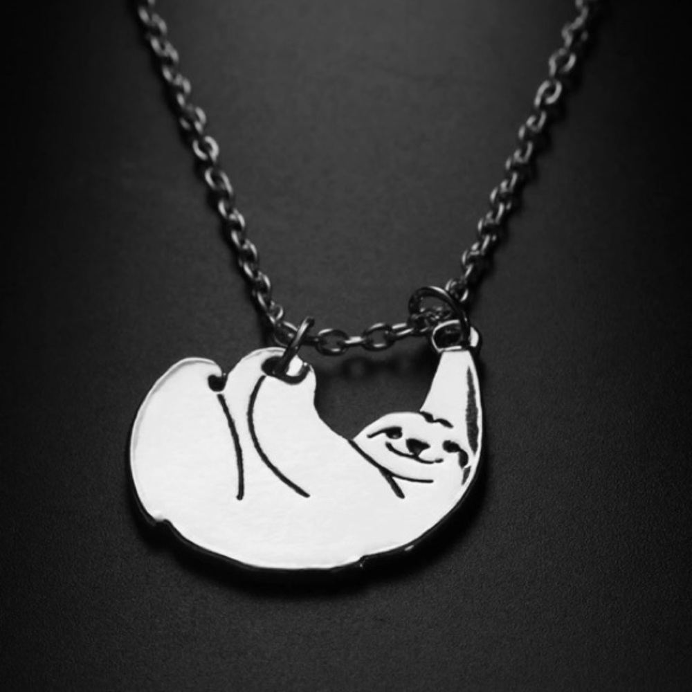 NEW!๐๐SLOTH NECKLACE!๐SERIOUSLY SWEET!๐๐LOVE! - Picture 3 of 8